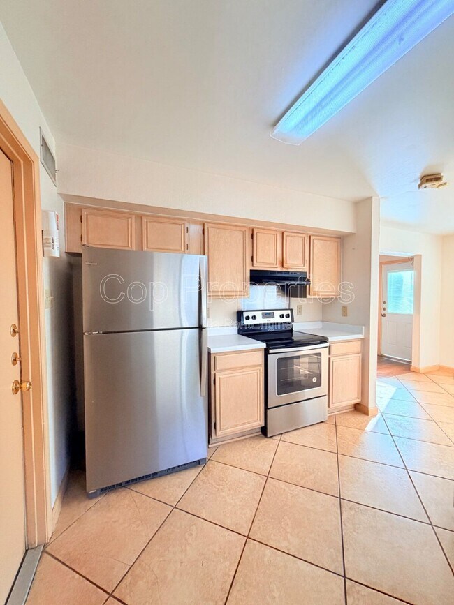 Building Photo - 3632 Candleknoll Cir