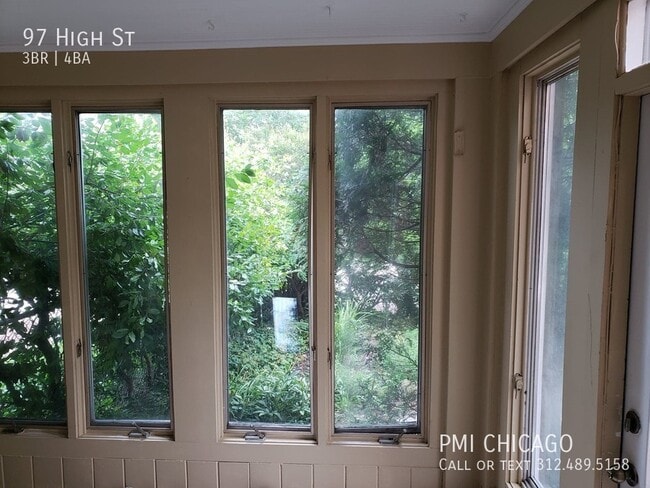 Building Photo - 97 High St