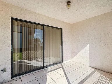 Building Photo - 3050 Norwood Pl