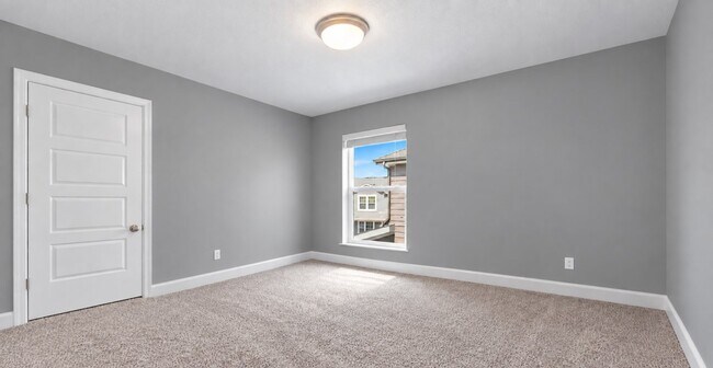Building Photo - 8059 Monte Vista Cir