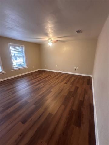 Building Photo - 1210 W Hall St