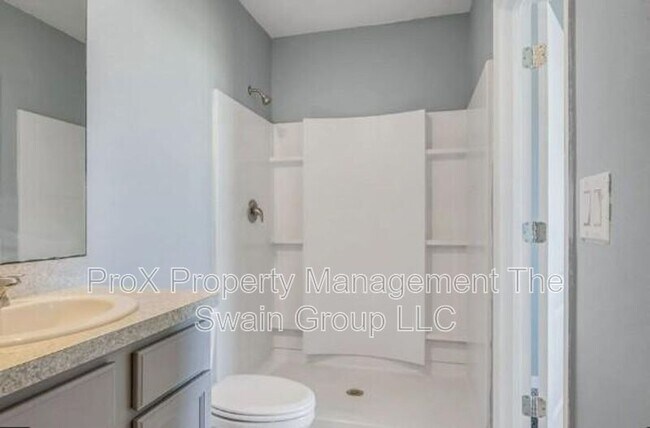 Building Photo - 345 Corso Loop