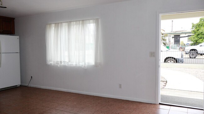 Building Photo - Single 2 bedrooms 2 baths house in San Diego CA.