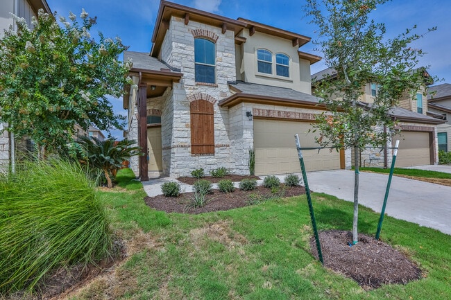 Building Photo - 16020 Travesia Way