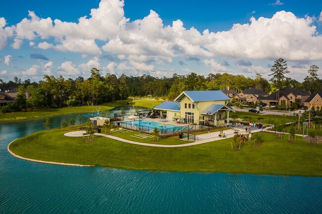 Building Photo - 9950 Wild Indigo Cir