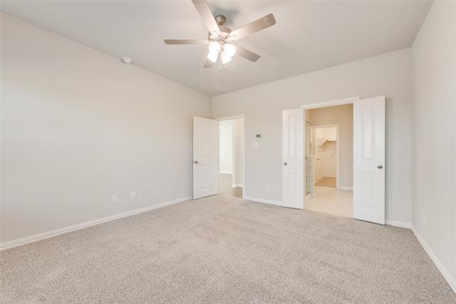 Building Photo - 221 Cranz Farm Dr