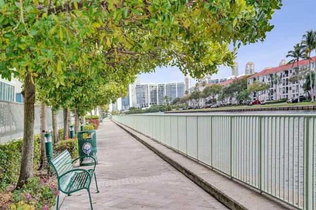 Building Photo - 3000 NE 188th St