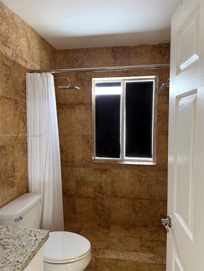 Building Photo - 17501 SW 142nd Ct