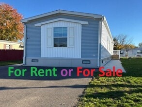 Building Photo - 41 Del Ct W