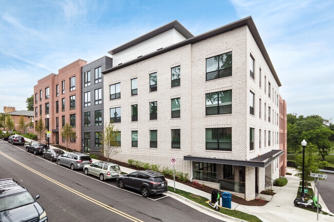 Building Photo - The Terraces at Arlington View East