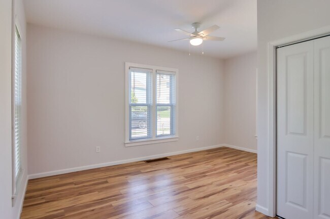 Building Photo - Downtown Traverse City Rental – 1BR Street...