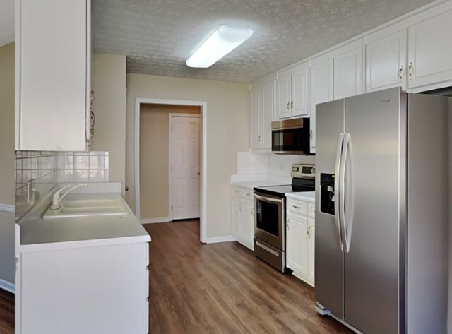 Building Photo - 273 Rockingham Dr