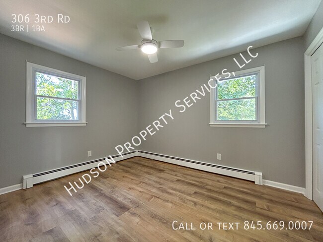 Building Photo - 306 3rd Rd