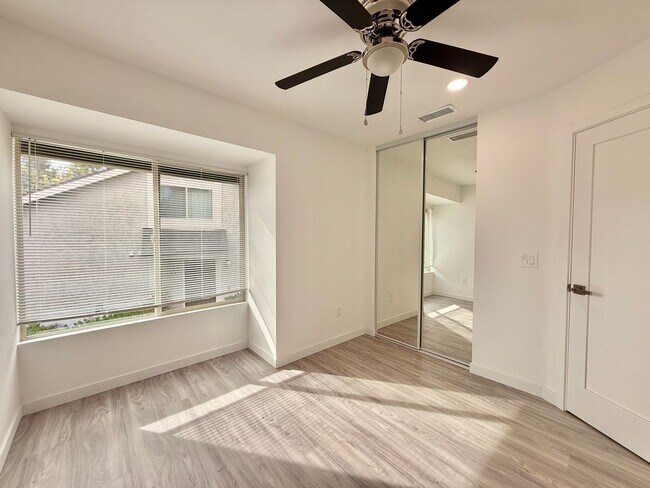 Building Photo - 7388 Tooma St
