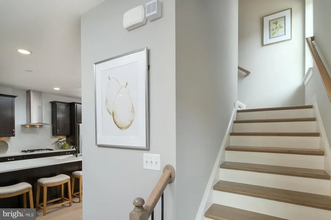 Building Photo - Gorgeous Open Concept 3 Bed 3.5 Bath Rental in Hanover
