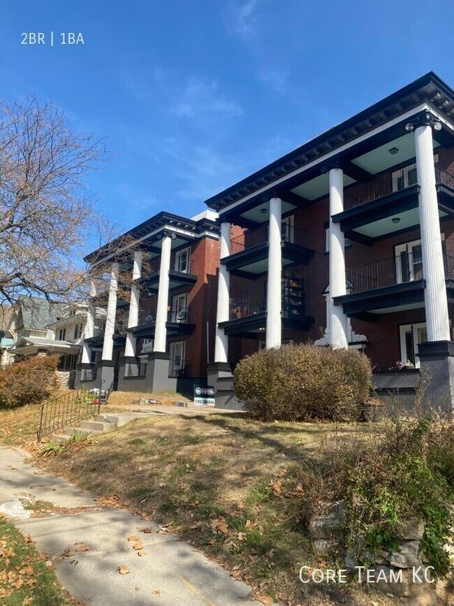 Building Photo - 4345 Harrison St