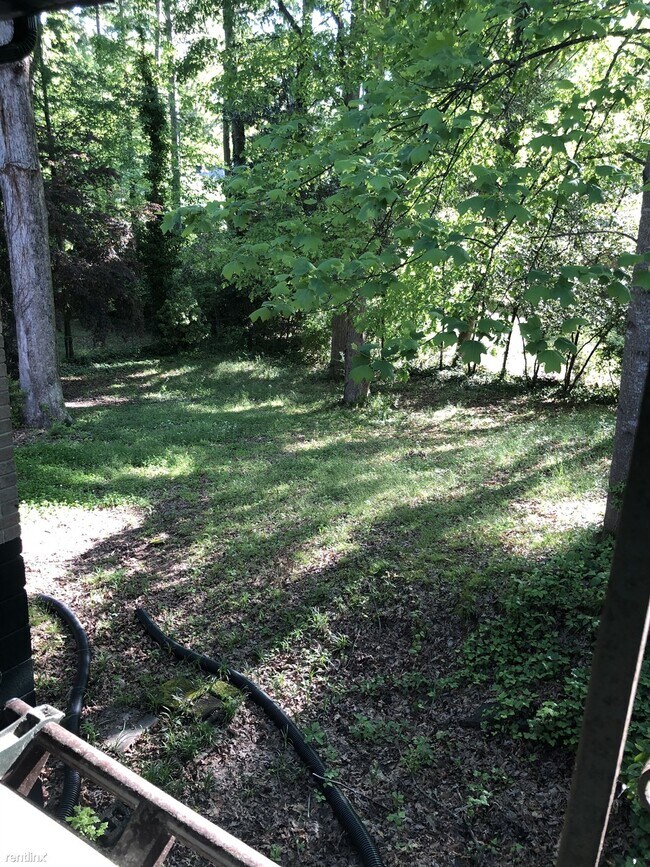 Building Photo - 3 br, 1 bath House - 2550 Graywall Street