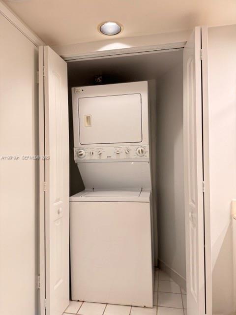 Building Photo - 3300 NE 191st St