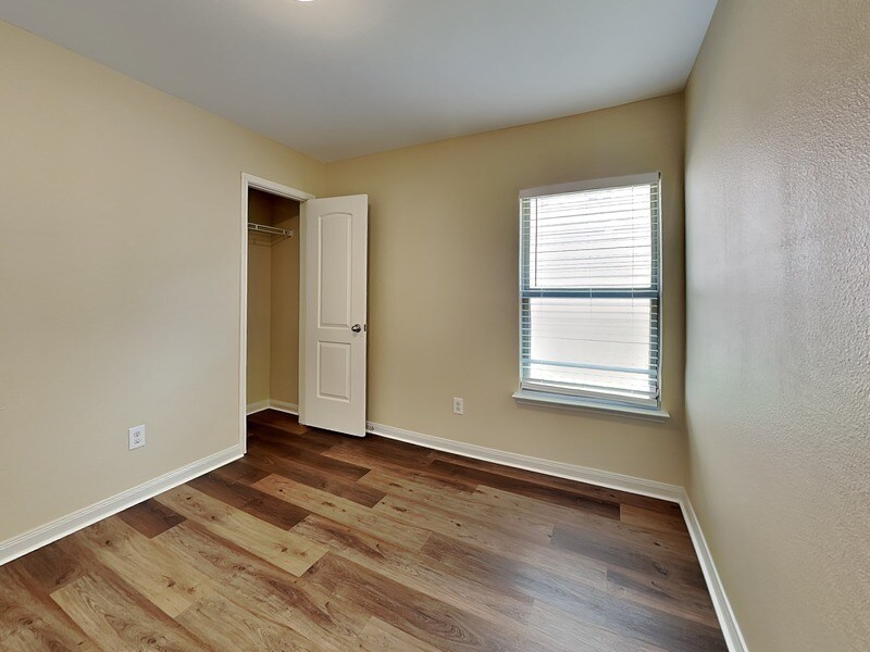 Building Photo - 1334 Barrel Dr