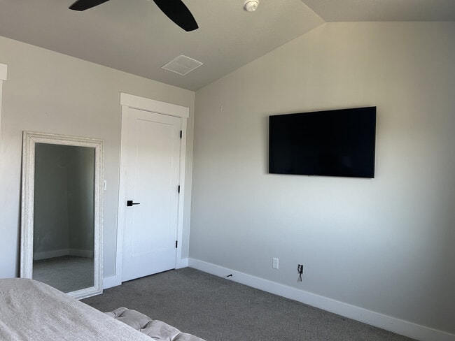 Building Photo - 15380 S Skyraider Ln