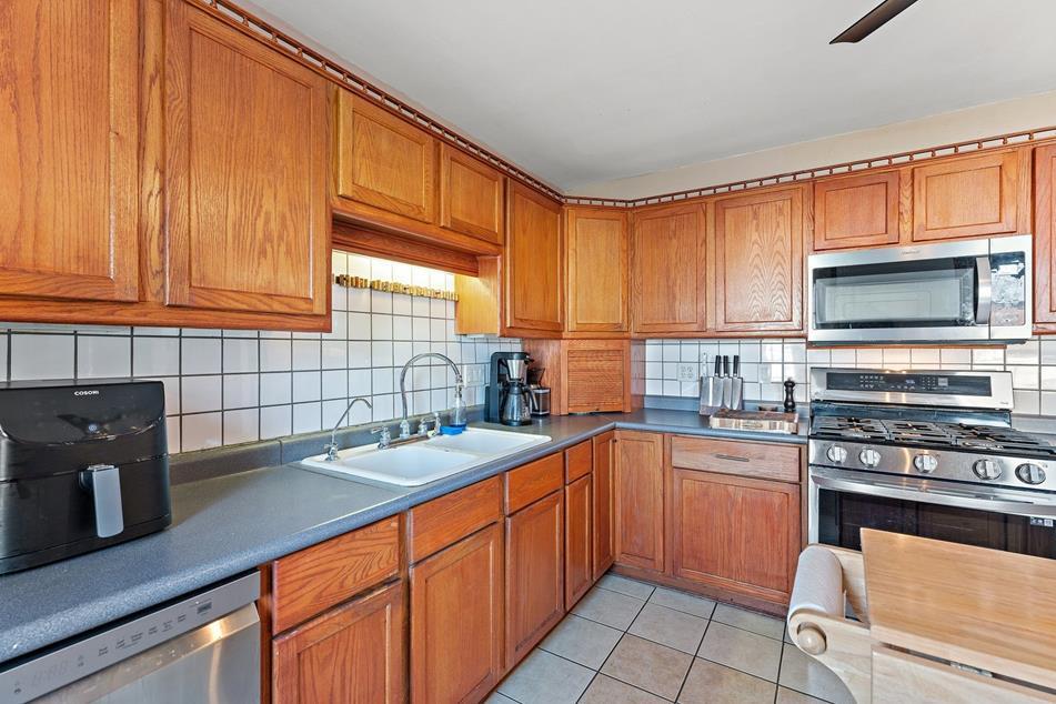 Building Photo - 508 Kenyon Ave