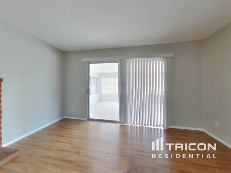 Building Photo - 14316 Cholla Dr