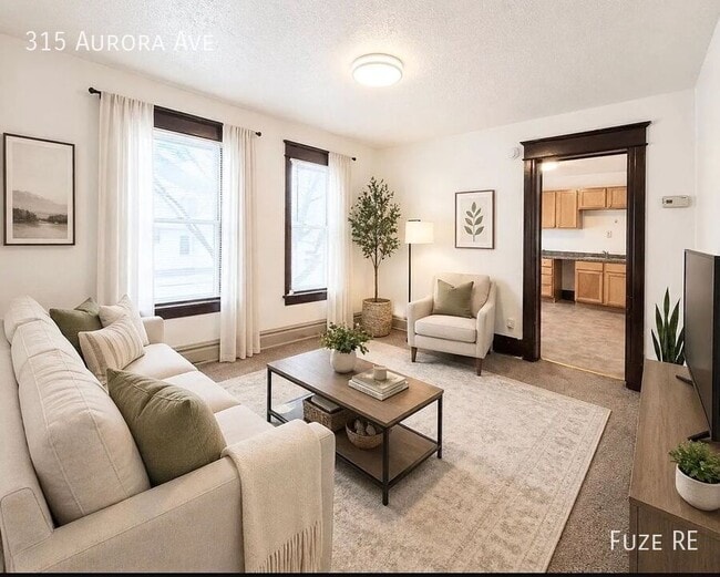 Building Photo - 315 Aurora Ave