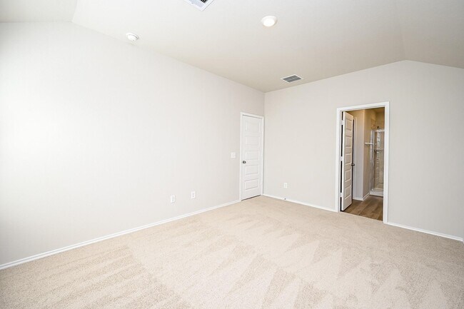 Building Photo - 21306 Northern Light Dr