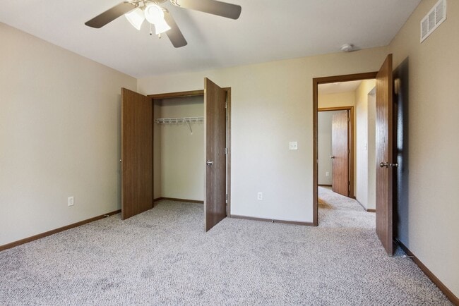 Primary Photo - 3 Bedroom, 2 Bath, two story all electric ...