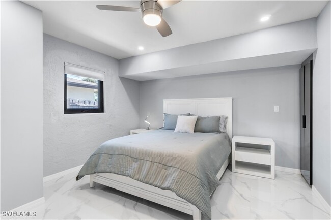 Building Photo - 659 108th Ave N