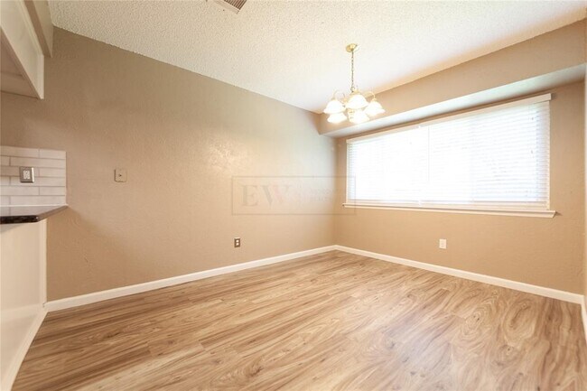 Building Photo - 22403 Deville Dr