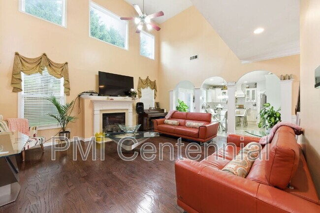 Building Photo - 1816 Jameson Cir NE