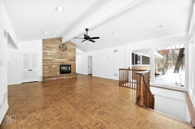 Building Photo - 23670 N Elm Rd