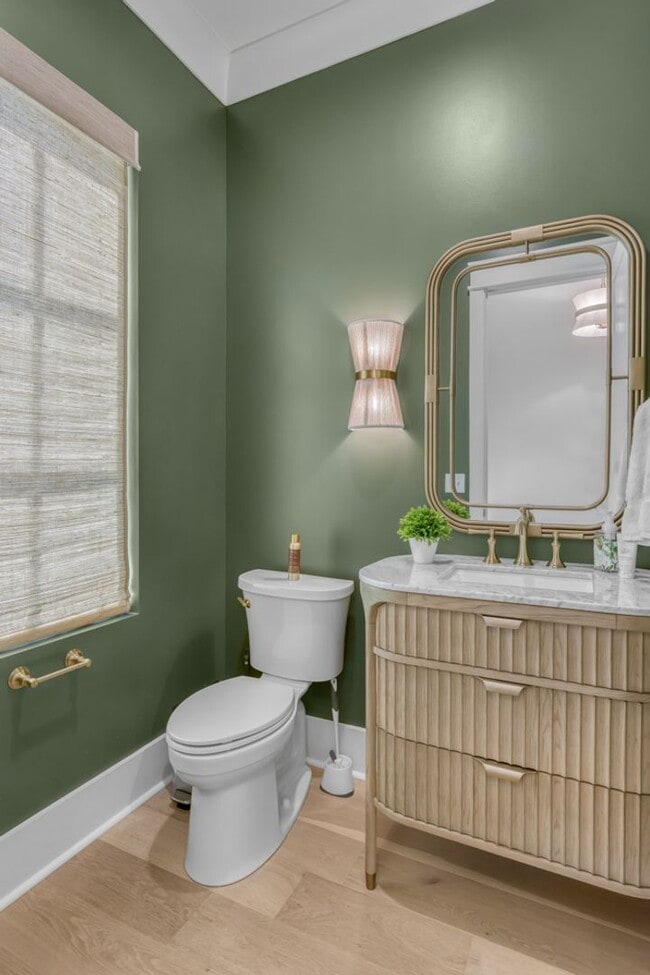Building Photo - Luxury Townhome Living in Moores Mill — Style, Comfort & Prime Auburn Convenience