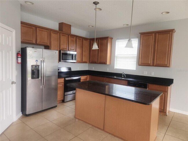 Building Photo - 2556 Tanner Terrace