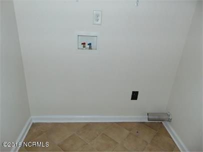 Building Photo - 157 Gooding Dr