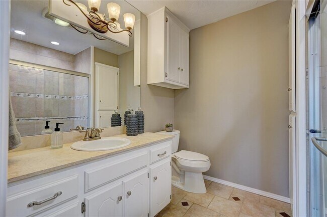 Building Photo - 632 Stag Trail