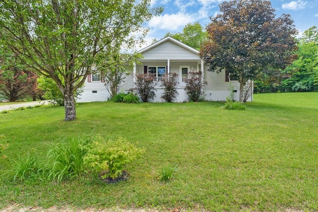 Primary Photo - 2 bedroom / 2 bath + bonus room located in...