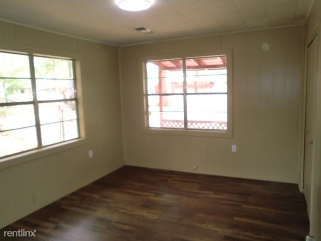 Building Photo - 2 br, 1 bath House - 268 Beechwood Loop