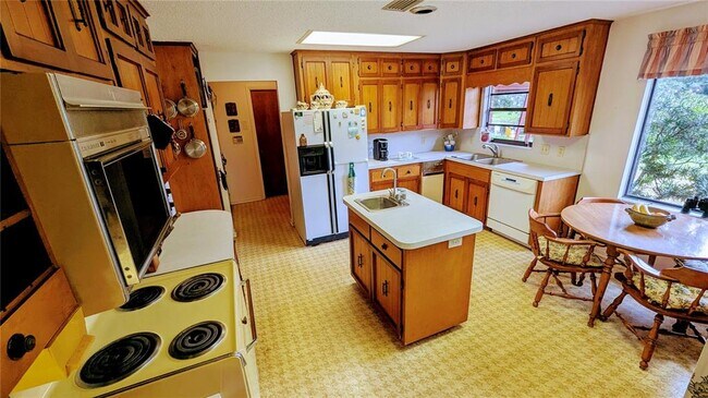 Building Photo - 5309 Co Rd 114D