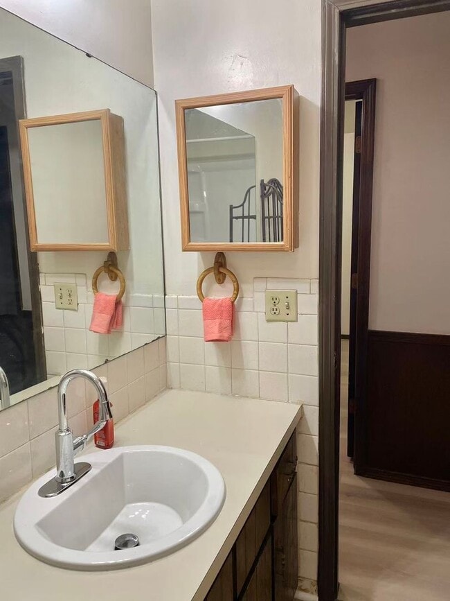 Building Photo - Cute house north Springfield