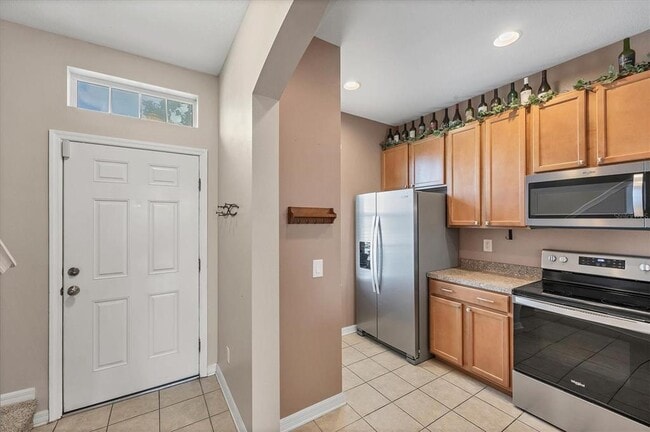 Building Photo - 1126 Grantham Dr