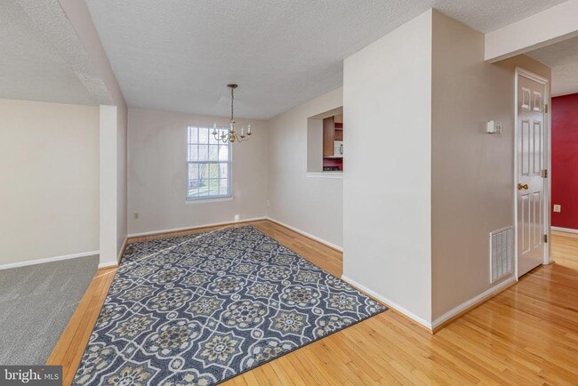 Building Photo - 2 Andrew Ct