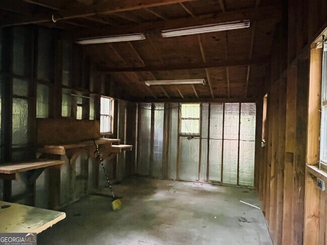 Building Photo - 19 Grayson Point