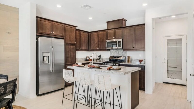 Building Photo - 34495 Agave Dr