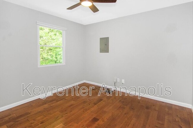 Building Photo - 840 Valentine View