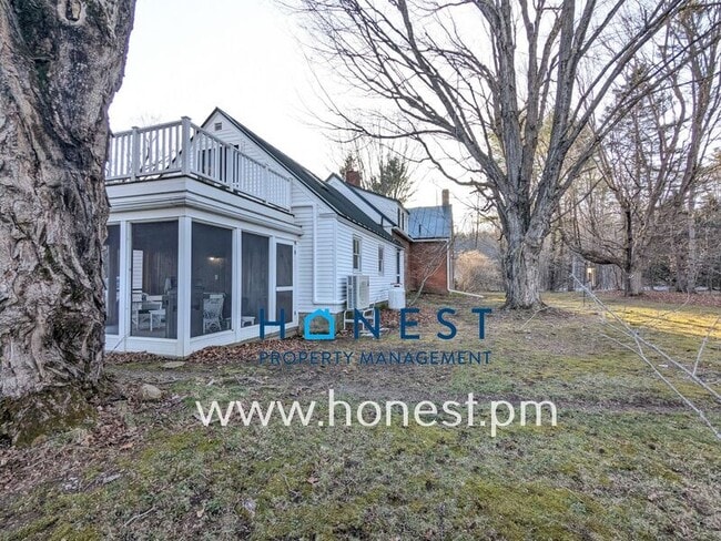 Building Photo - 113 Albion Rd