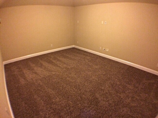 Building Photo - 5 Bdrm/4 Bath / Media Room/ 3300 SF In North Carrollton/Brick And Stone Facade