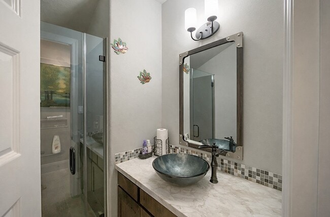 Building Photo - 6911 Twilight Elm Trace