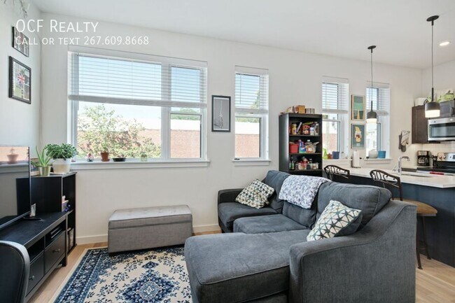 Building Photo - 507 S 8th St